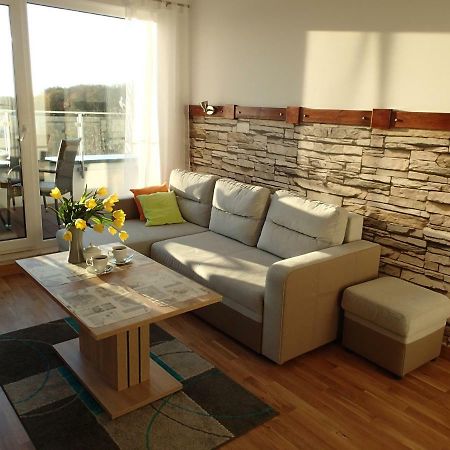 Apartament Dla Ciebie Z Tarasem I Garazem Kolobrzeg Luaran gambar