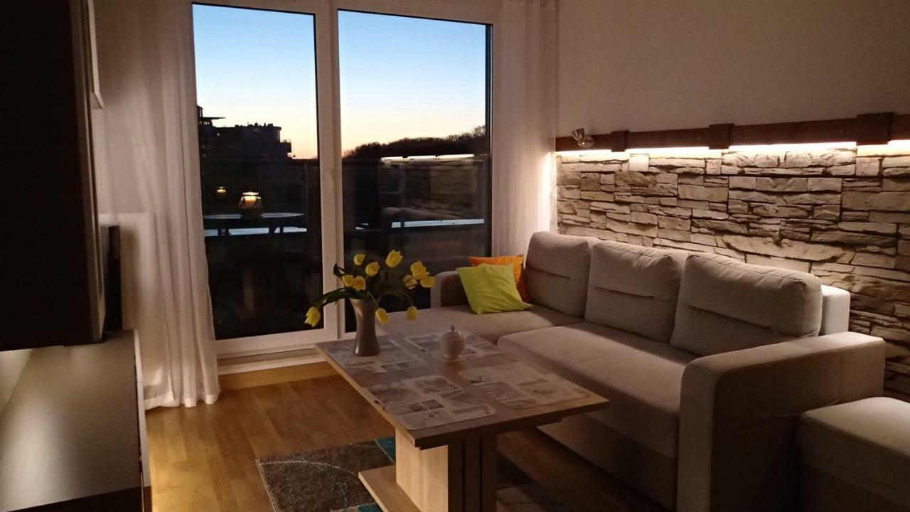 Apartament Dla Ciebie Z Tarasem I Garazem Kolobrzeg Luaran gambar