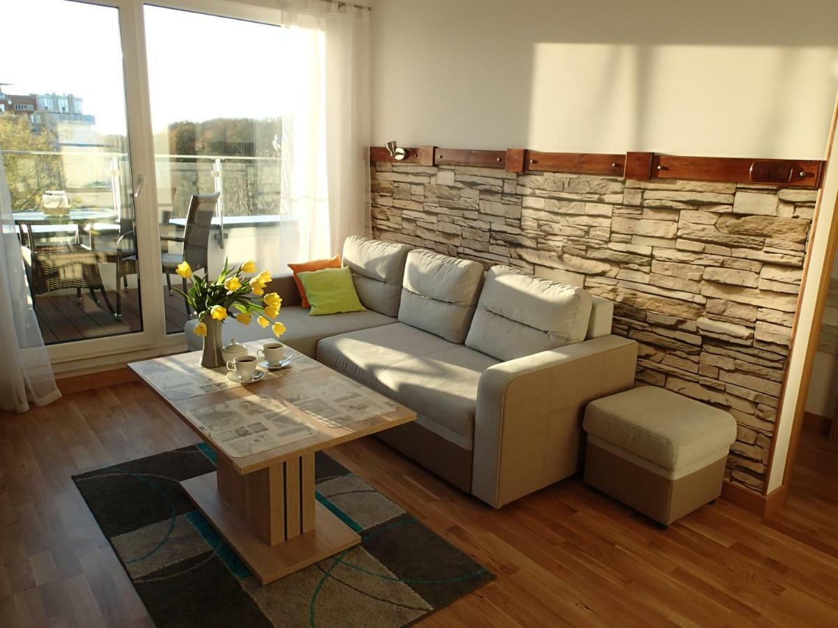 Apartament Dla Ciebie Z Tarasem I Garazem Kolobrzeg Luaran gambar